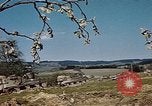 Standbild amerikanische Panzer Österreich, 1945, aus Sekunde 26 historischem Filmmaterial Videoclip 65675049782