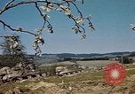 Standbild amerikanische Panzer Österreich, 1945, aus Sekunde 31 historischem Filmmaterial Videoclip 65675049782