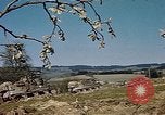 Standbild amerikanische Panzer Österreich, 1945, aus Sekunde 32 historischem Filmmaterial Videoclip 65675049782