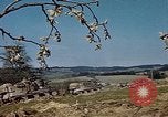 Standbild amerikanische Panzer Österreich, 1945, aus Sekunde 52 historischem Filmmaterial Videoclip 65675049782