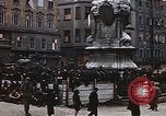Immagine di Prigionieri di guerra tedeschi Linz AUSTRIA, 1945, secondo 29 filmato di repertorio 65675049785