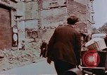 Immagine di Danni di bomba Wiesbaden Germania, 1945, secondo 17 filmato di repertorio 65675049788