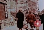 Immagine di Danni di bomba Wiesbaden Germania, 1945, secondo 31 filmato di repertorio 65675049788