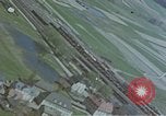 Standbild Bombardierung der Deutschen Ziele Zweiten Weltkrieg Deutschland, 1945, aus Sekunde 16 historischem Filmmaterial Videoclip 65675049807