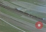 Standbild Bombardierung der Deutschen Ziele Zweiten Weltkrieg Deutschland, 1945, aus Sekunde 22 historischem Filmmaterial Videoclip 65675049807