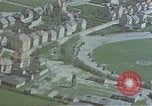 Standbild Bombardierung der Deutschen Ziele Zweiten Weltkrieg Deutschland, 1945, aus Sekunde 42 historischem Filmmaterial Videoclip 65675049807