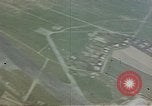 Standbild Amerikanische Flugzeuge Angriffe deutscher Flugzeuge Deutschland, 1945, aus Sekunde 3 historischem Filmmaterial Videoclip 65675049808