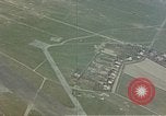 Standbild Amerikanische Flugzeuge Angriffe deutscher Flugzeuge Deutschland, 1945, aus Sekunde 5 historischem Filmmaterial Videoclip 65675049808