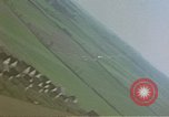 Standbild Amerikanische Flugzeuge Angriffe deutscher Flugzeuge Deutschland, 1945, aus Sekunde 14 historischem Filmmaterial Videoclip 65675049808