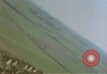 Standbild Amerikanische Flugzeuge Angriffe deutscher Flugzeuge Deutschland, 1945, aus Sekunde 15 historischem Filmmaterial Videoclip 65675049808