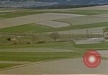Standbild US Army Air Force tag Bombardierung Deutschland Deutschland, 1945, aus Sekunde 16 historischem Filmmaterial Videoclip 65675049810