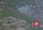 Standbild US Army Air Force strafing Deutsche Rangierbahnhof Deutschland, 1945, aus Sekunde 3 historischem Filmmaterial Videoclip 65675049812