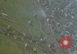 Standbild US Army Air Force strafing Deutsche Rangierbahnhof Deutschland, 1945, aus Sekunde 16 historischem Filmmaterial Videoclip 65675049812