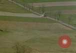 Standbild US Army Air Force strafing Deutsche Rangierbahnhof Deutschland, 1945, aus Sekunde 28 historischem Filmmaterial Videoclip 65675049812