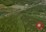 Standbild US Army Air Force strafing Deutsche Rangierbahnhof Deutschland, 1945, aus Sekunde 37 historischem Filmmaterial Videoclip 65675049812