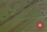 Standbild US Army Air Force strafing Deutsche Rangierbahnhof Deutschland, 1945, aus Sekunde 43 historischem Filmmaterial Videoclip 65675049812
