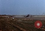 Standbild USA P-47 Flugzeuge Deutschland, 1945, aus Sekunde 59 historischem Filmmaterial Videoclip 65675049814