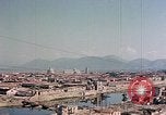 Standbild Hinterlassenschaft der alliierten Bombardierung von Pisa in Zweiten Weltkrieg Italien, 1944, aus Sekunde 28 historischem Filmmaterial Videoclip 65675049823