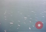 Standbild Alliierten Kriegsschiffe in der Bucht Neapel Italien, 1943, aus Sekunde 13 historischem Filmmaterial Videoclip 65675049824