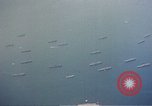 Standbild Alliierten Kriegsschiffe in der Bucht Neapel Italien, 1943, aus Sekunde 33 historischem Filmmaterial Videoclip 65675049824