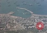 Standbild Alliierten Kriegsschiffe in der Bucht Neapel Italien, 1943, aus Sekunde 49 historischem Filmmaterial Videoclip 65675049824
