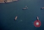 Standbild Alliierten Kriegsschiffe in der Bucht Neapel Italien, 1943, aus Sekunde 58 historischem Filmmaterial Videoclip 65675049824