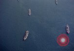 Standbild Alliierten Kriegsschiffe in der Bucht Neapel Italien, 1943, aus Sekunde 61 historischem Filmmaterial Videoclip 65675049824
