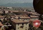 Immagine di Vedute aeree della Torre Pendente e Piazza del Duomo Pisa Italia, 1944, secondo 24 filmato di repertorio 65675049827