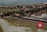 Immagine di Vedute aeree della Torre Pendente e Piazza del Duomo Pisa Italia, 1944, secondo 32 filmato di repertorio 65675049827