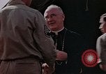 Image l archevêque catholique Francis Spellman à Alto Airbase Corse France, 1944, de la seconde 44 séquences d'archives historiques vidéo 65675049829