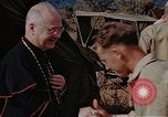 Image l archevêque catholique Francis Spellman à Alto Airbase Corse France, 1944, de la seconde 57 séquences d'archives historiques vidéo 65675049829