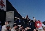 Image d'aviateurs de la 65e Escadron de chasse s'amuser France, 1944, de la seconde 11 séquences d'archives historiques vidéo 65675049830