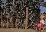 Image bâtiment du 65e Escadron de chasse Club durant Seconde Guerre Mondiale Corse France, 1944, de la seconde 26 séquences d'archives historiques vidéo 65675049832