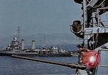 Standbild USA Kriegsschiff Italien, 1944, aus Sekunde 30 historischem Filmmaterial Videoclip 65675049833