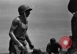 Standbild USA underwater Demolition Crews Palau-Inseln, Pazifik, 1944, aus Sekunde 32 historischem Filmmaterial Videoclip 65675049834