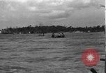 Standbild USA underwater Demolition Crews Palau-Inseln, Pazifik, 1944, aus Sekunde 45 historischem Filmmaterial Videoclip 65675049834