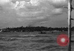 Standbild USA underwater Demolition Crews Palau-Inseln, Pazifik, 1944, aus Sekunde 53 historischem Filmmaterial Videoclip 65675049834