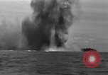Image États-Unis équipes de démolition sous-marine Îles Palaos Océan Pacifique, 1944, de la seconde 5 séquences d'archives historiques vidéo 65675049835