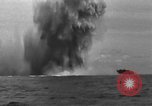 Image États-Unis équipes de démolition sous-marine Îles Palaos Océan Pacifique, 1944, de la seconde 8 séquences d'archives historiques vidéo 65675049835