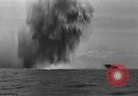 Image États-Unis équipes de démolition sous-marine Îles Palaos Océan Pacifique, 1944, de la seconde 9 séquences d'archives historiques vidéo 65675049835