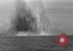Image États-Unis équipes de démolition sous-marine Îles Palaos Océan Pacifique, 1944, de la seconde 16 séquences d'archives historiques vidéo 65675049835