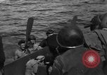 Image États-Unis équipes de démolition sous-marine Îles Palaos Océan Pacifique, 1944, de la seconde 25 séquences d'archives historiques vidéo 65675049835
