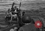 Image États-Unis équipes de démolition sous-marine Îles Palaos Océan Pacifique, 1944, de la seconde 28 séquences d'archives historiques vidéo 65675049835