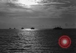 Image dragueur de mines de moteur auxiliaire Îles Palaos Océan Pacifique, 1944, de la seconde 3 séquences d'archives historiques vidéo 65675049836