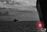 Image dragueur de mines de moteur auxiliaire Îles Palaos Océan Pacifique, 1944, de la seconde 21 séquences d'archives historiques vidéo 65675049836