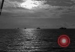 Image dragueur de mines de moteur auxiliaire Îles Palaos Océan Pacifique, 1944, de la seconde 37 séquences d'archives historiques vidéo 65675049836