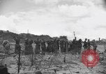 Standbild Deutsche Kriegsgefangene gesucht wird Normandie Frankreich, 1944, aus Sekunde 6 historischem Filmmaterial Videoclip 65675049840