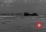 Standbild Deutsche Kriegsgefangene gesucht wird Normandie Frankreich, 1944, aus Sekunde 59 historischem Filmmaterial Videoclip 65675049840