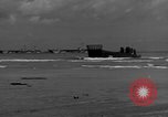 Standbild Deutsche Kriegsgefangene gesucht wird Normandie Frankreich, 1944, aus Sekunde 60 historischem Filmmaterial Videoclip 65675049840
