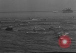 Image Les troupes américaines pratique des assauts amphibies à lieu non identifié Sands Angleterre L'Angleterre, 1944, de la seconde 19 séquences d'archives historiques vidéo 65675049844